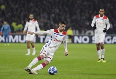 篮网替补席 篮网替补席